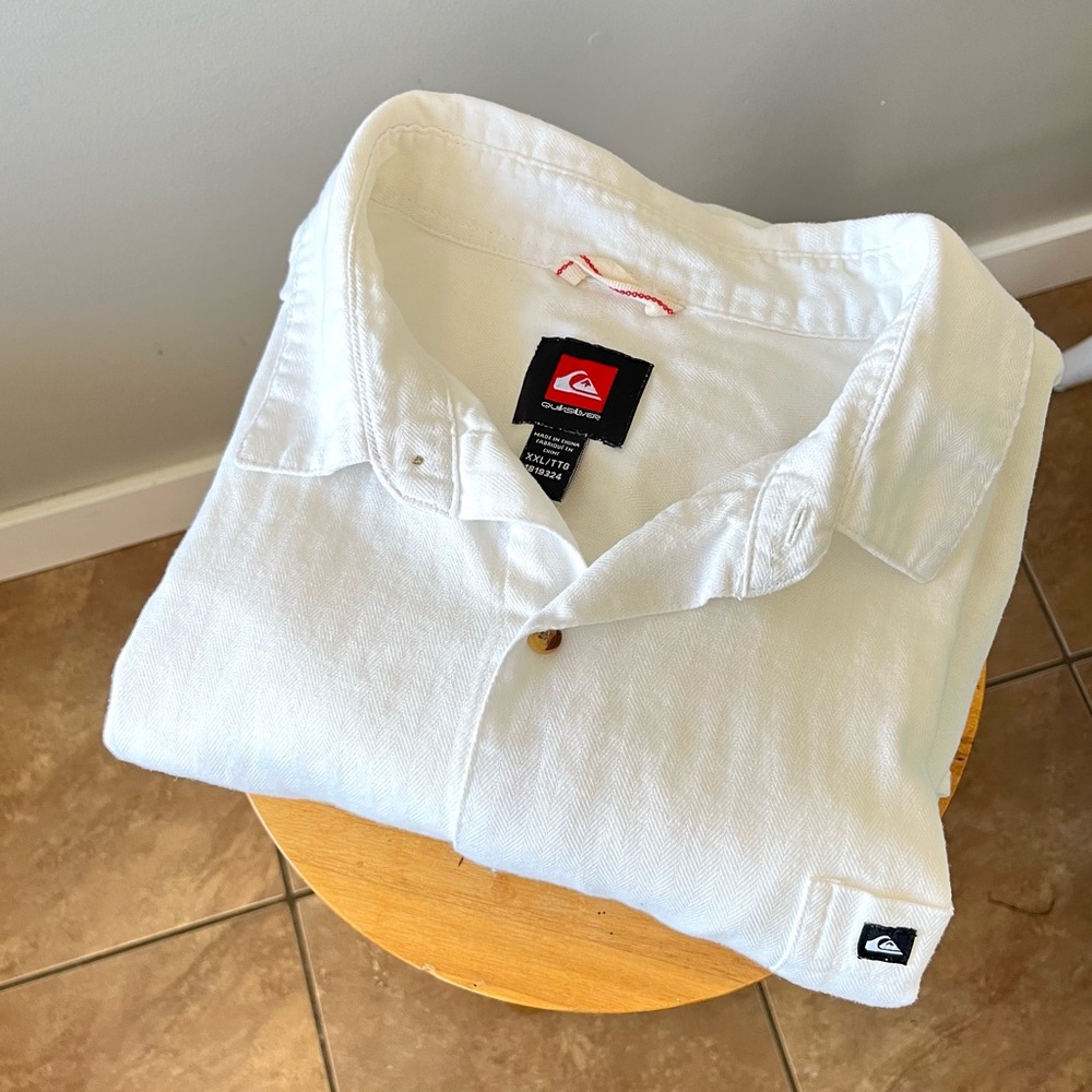Quiksilver Men's White Casual Button-Down Shirt Size XXL Coastal Beach Summer - Picture 2 of 11